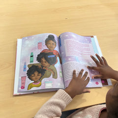 Livre Little Nappy Tome 1 sur les cheveux afro de l'enfant, français-anglais (visuel 2)