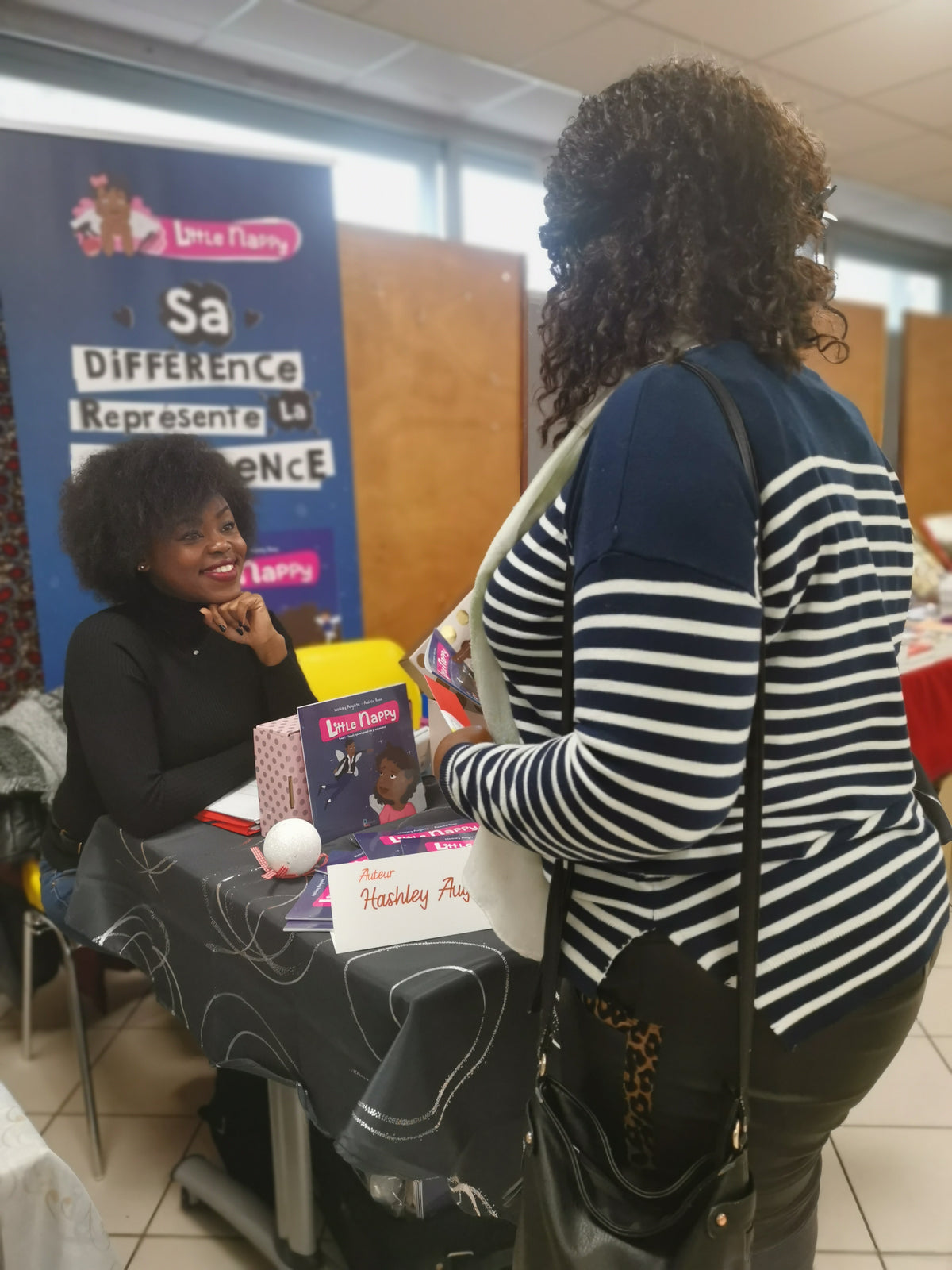 Little Nappy sur un salon afro-caribeen en 2019, premieres rencontres avec les familles